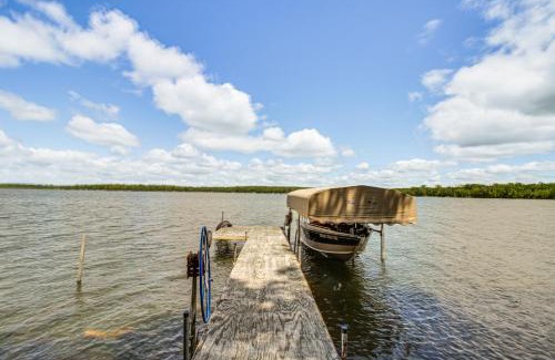 Rogers Township House | Lakefront Retreat with Dock and Yard in Remer!