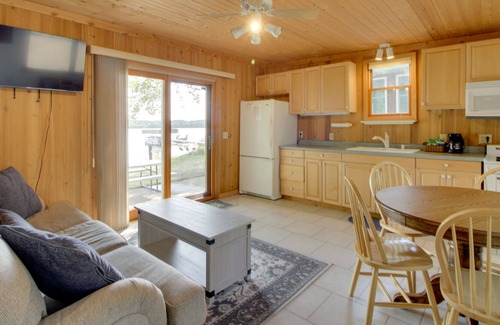 Watab Cabin | Lakefront Rice Cabin w/ Fire Pit - Dogs Welcome!