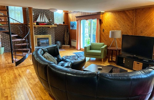 Saint Come Ski Chalet | Lakefront + ski - 3 bedrooms Chalet with a view