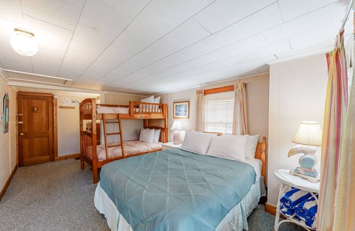 Windham Apartment | Lakefront suite with screened porch, fast WiFi, firepit area, Sebago Lake access