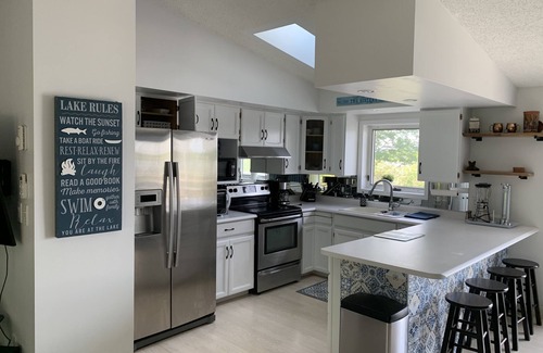 Kirkfield Cottage | Lakefront, sunsets, family & pet friendly with modern amenities. Must stay!
