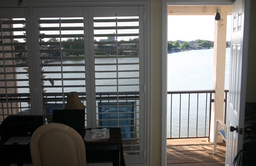 Horseshoe Bay House | Lakefront Townhome/Boat Dock Near Resort Hotel ~ View Total Solar Eclipse
