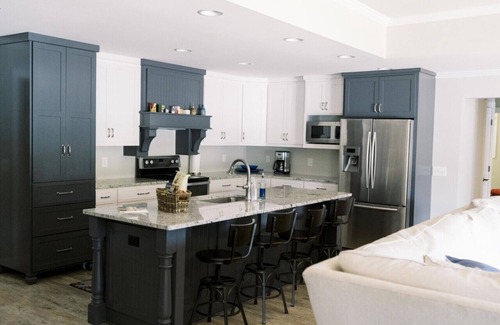 Dadeville House | Lakefront w/Football Tix Available-Holiday Shores