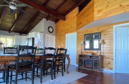 Ashfield-Colborne-Wawanosh Cabin | LakeHuron waterfront cottage/Hot tub/Max 2 pets& private sand beach/20 people.