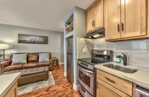 South Lake Tahoe Condo | Lakeland Village #225 - Studio in Lodge, romantic remodel, walk to Lake