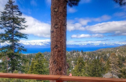 Tahoe Village Condo | Lakescape 3 Bedroom Condo by RedAwning