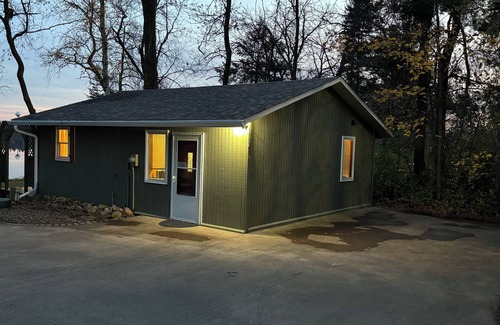 Moose Lake House | Lakeshore Cottage in charming Moose Lake, close to many amenities.
