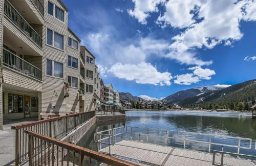 Lakeside Village House | Lakeside 1485 by SummitCove Lodging