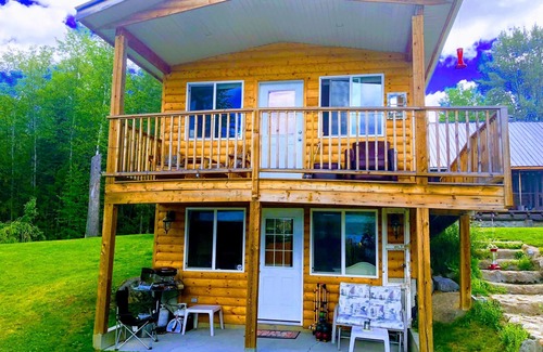 Canim Lake Cabin | Lakeside 2 Bedroom Cottage. Relax and Unwind In Nature.