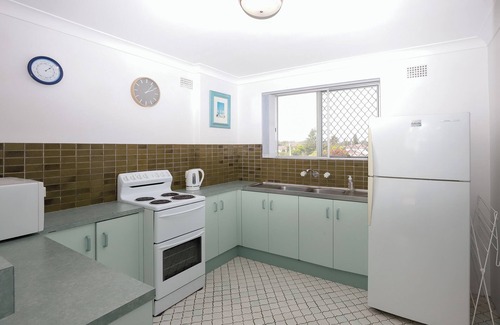 Forster Apartment | Lakeside. Breezy. Serendipity.