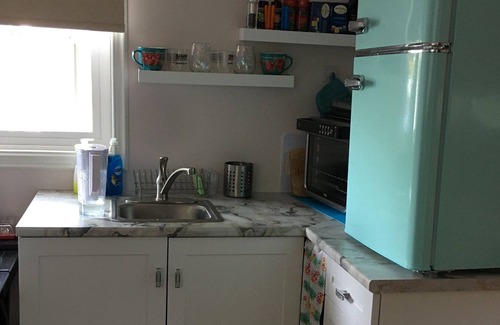 Whitchurch-Stouffville House | Lakeside Tiny Home w/deck, 15 steps from water!