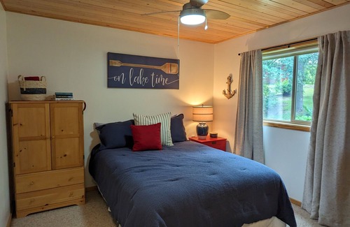Ottertail Cabin | Lakeside cabin on Buchanan -amazing lake views, large level lot, & sandy shore
