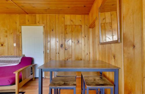 Lakeside House | Lakeside Cabin with Beach about 14 Mi to Ski Area!