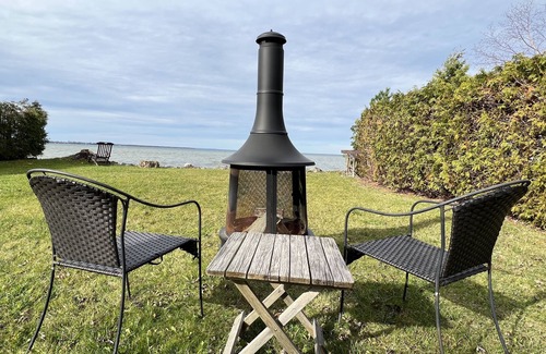 Pefferlaw Cottage | Lakeside Cottage