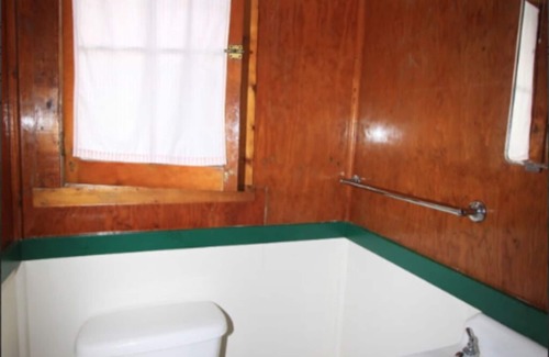 Inlet Cottage | Lakeside Getaway, Just Steps Away from Fourth Lake Here at Stiefvater's Lakeside Cottages!