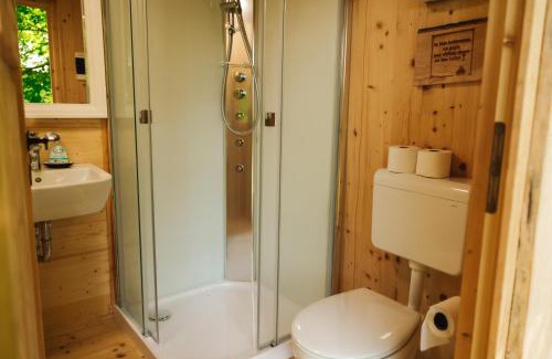 Lukovica Other | Lakeside Glamping Tents Mažijev Grič