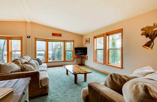 Grand Lake House | Lakeside Grand Lake Retreat 4 Mi to Natl Park