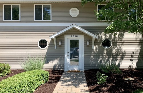 Pigeon House | Lakeside Landing on Sand Point’s North Shore