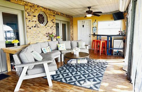 Highland House | Lakeside Lily Pad