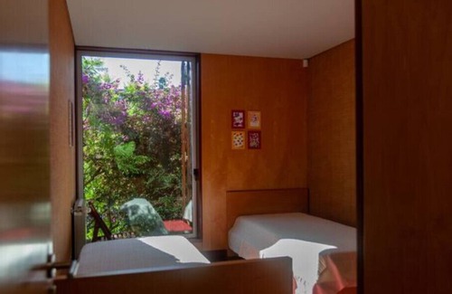 Baiao House | Lakeside luxury retreat in Mirao