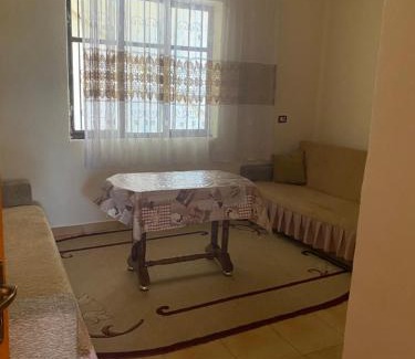 Udenisht House | Lakeside Rental