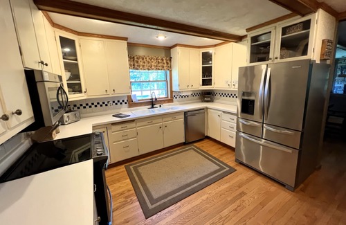Onamia House | Lakeside Retreat on Cove Bay - Perfect for Families!