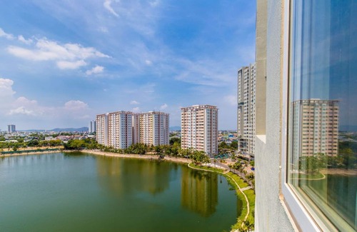 Vung Tau House | Lakeside, seafront comfort Apartment
