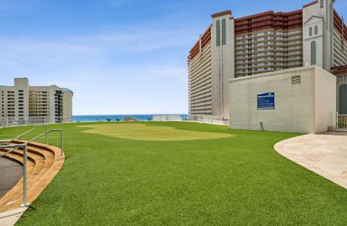 Panama City Beach Apartment | Laketown Wharf 2124