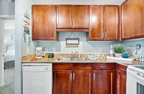 Panama City Beach Condo | Laketown Wharf 1331