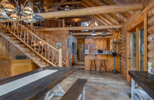 Northport Cabin | Lakeview Cabin Escape: Your Serene Waterside Retreat