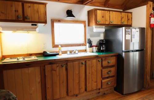 Mead House | Lakeview Cedar Cabin - The Birds Nest - 1