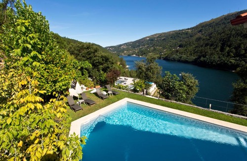 Terras de Bouro House | Lakeview Geres Guest House