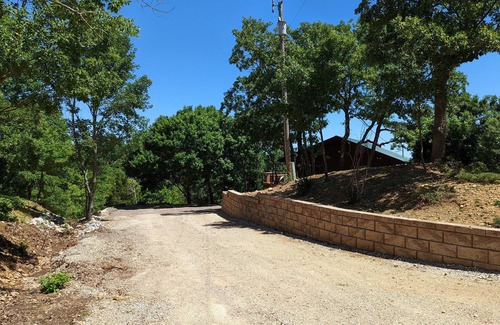 Sulphur House | Lakeview Hideaway: Newly Renovated cabin with a gorgeous view