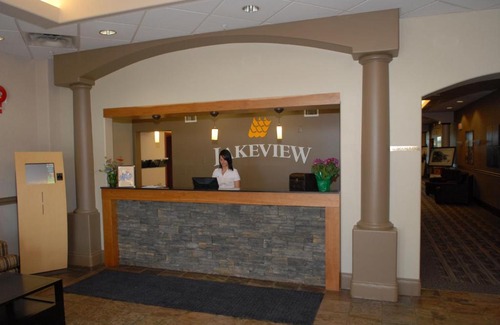 Fort Saskatchewan Hotel | Lakeview Inns & Suites - Fort Saskatchewan