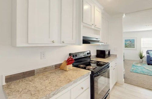 Taylor Creek House | Lakeview Landing - Work and Stay | Near Boat Ramp