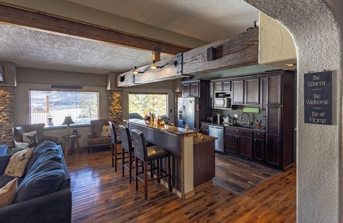 Grand Lake House | Lakeview Lodge - Gorgeous view of Grand Lake!