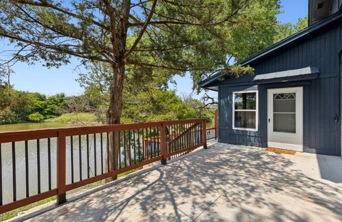 Warr Acres House | Lakeview Lounge Group-friendly Near Hefner #lw
