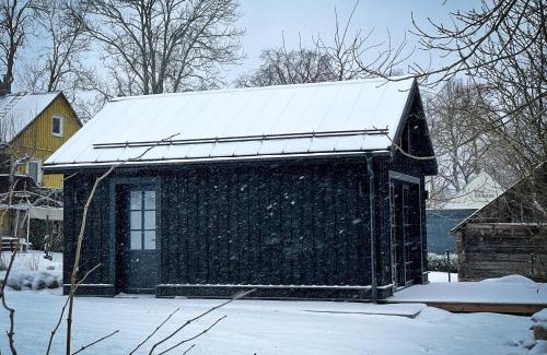 Trakai Villa | Lakeview Modern Karaim Cottage Trakai