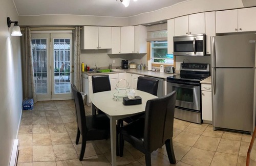Kincardine Hotel | Lakeview Motel