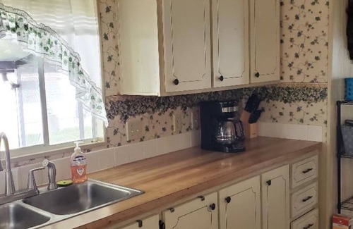 Auburndale House | Lakeview!!