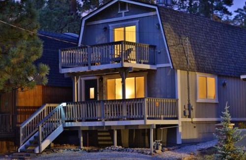 Big Bear Lake House | Lakewood Den