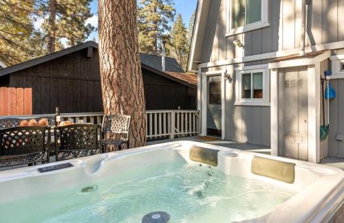 Big Bear Lake House | Lakewood Den