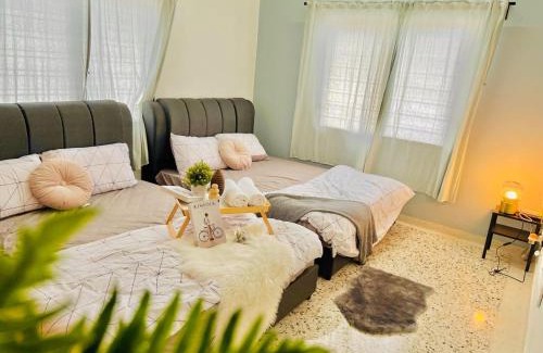 Batu Pahat House | Laksamana Homestay