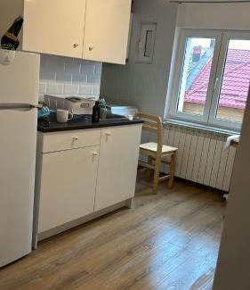 Ploiesti Apartment | Lala's Home