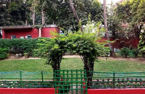 Kalighat House | LalBari- The Red Brick Heritage B&B