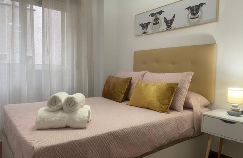 Lalin Apartment | LALIN CENTRO URBANO, CÓMODO Y FUNCIONAL
