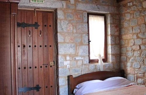 East Mani Hotel | Lalloudes