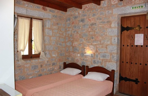 East Mani Hotel | Lalloudes