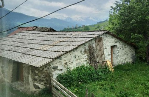 Bagvdanari House | Lam Lha