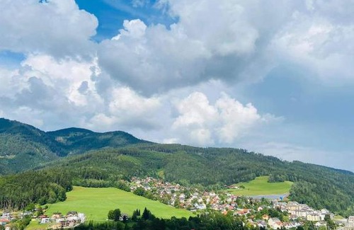 Muerzzuschlag Bed & Breakfast | Lambach Villa